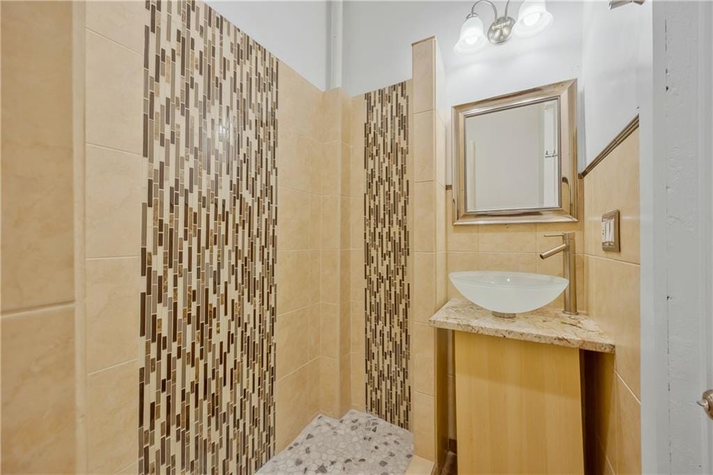 699 Decatur Street, Brooklyn, New York, 11233 image 7