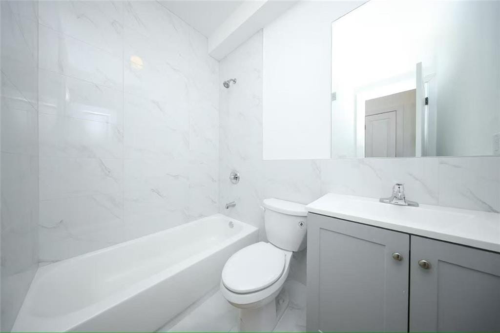 146 Beach Street, Staten  Island, New York, 10304 image 11