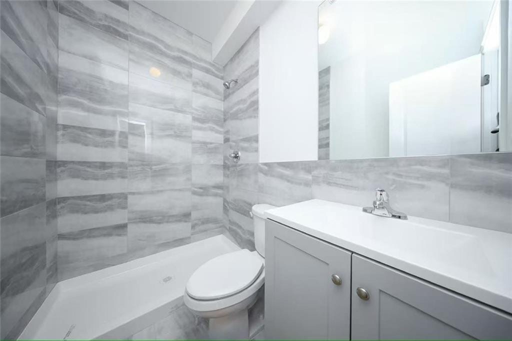 146 Beach Street, Staten  Island, New York, 10304 image 12