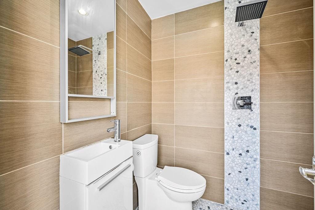 132 Crowell Avenue, Staten  Island, New York, 10314 image 32