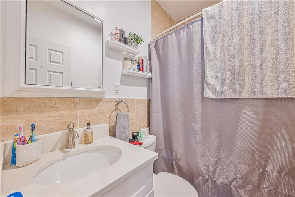 7029 Perry Terrace, Brooklyn, New York, 11209 image 24