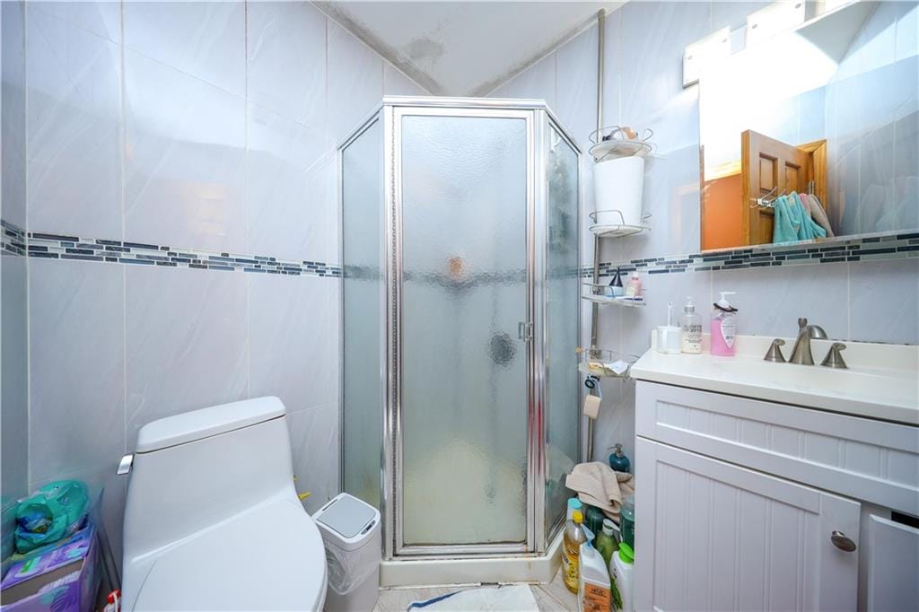 1230 Tabor Court, Brooklyn, New York, 11219 image 17