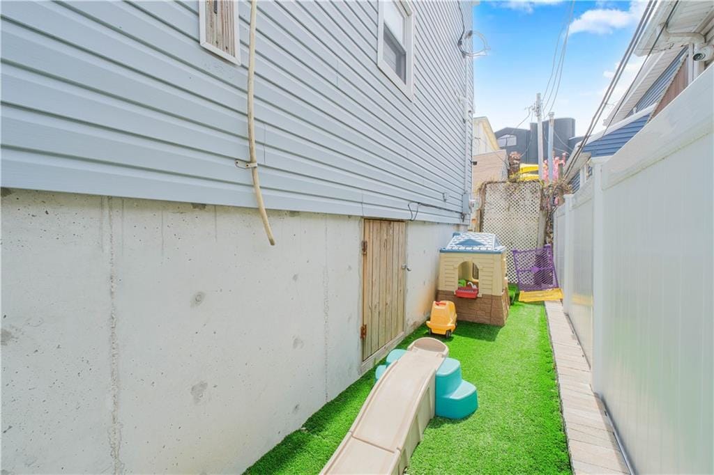 11 Merit Court, Brooklyn, New York, 11229 image 40