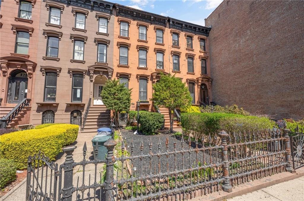 125 Macdonough Street, Brooklyn, New York, 11216 image 6