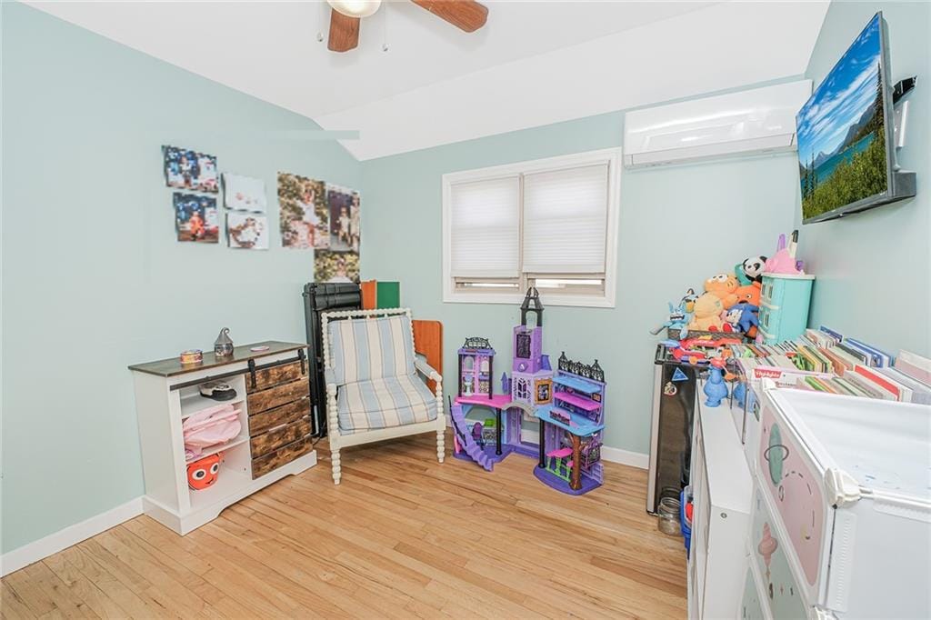 4 Lisa Lane, Staten  Island, New York, 10312 image 24