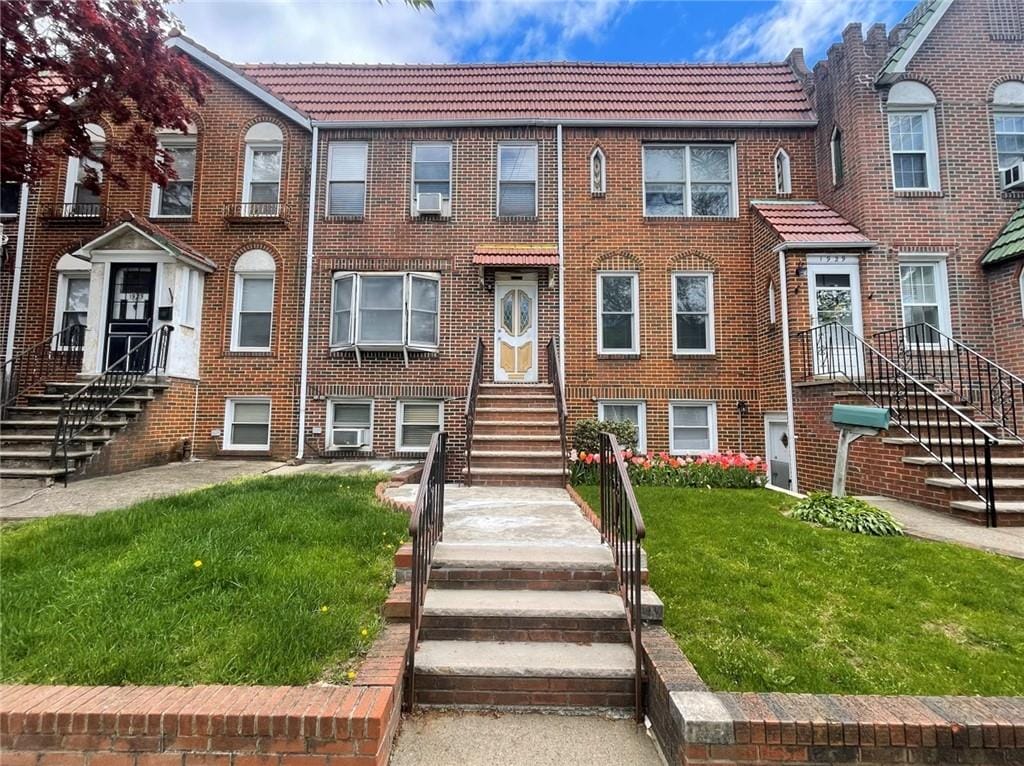 1927 East 28th Street, Brooklyn, New York, 11229 image 31