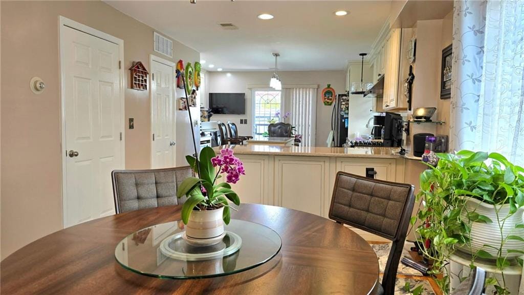 208 Osgood Avenue, Staten  Island, New York, 10304 image 6