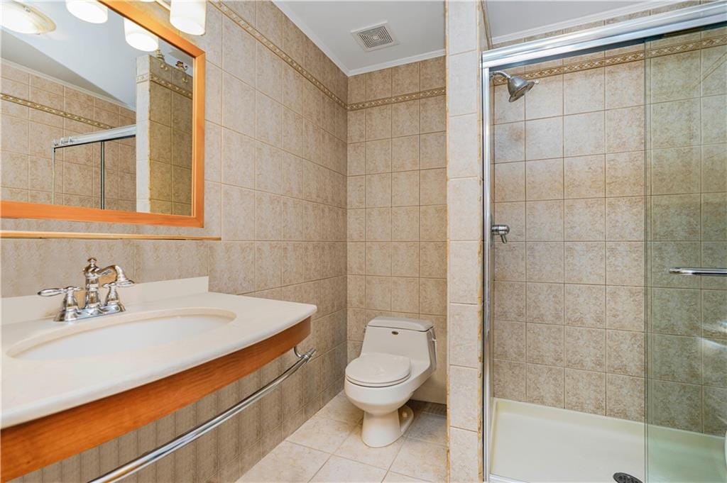 25 Legion Place, Staten  Island, New York, 10305 image 15