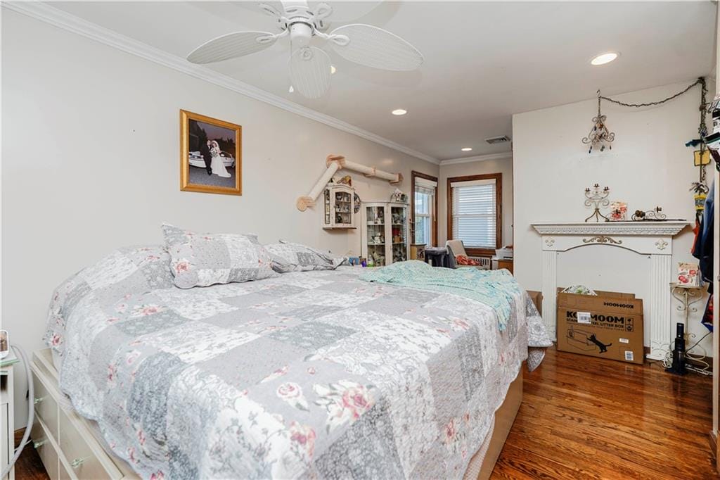 25 Legion Place, Staten  Island, New York, 10305 image 16