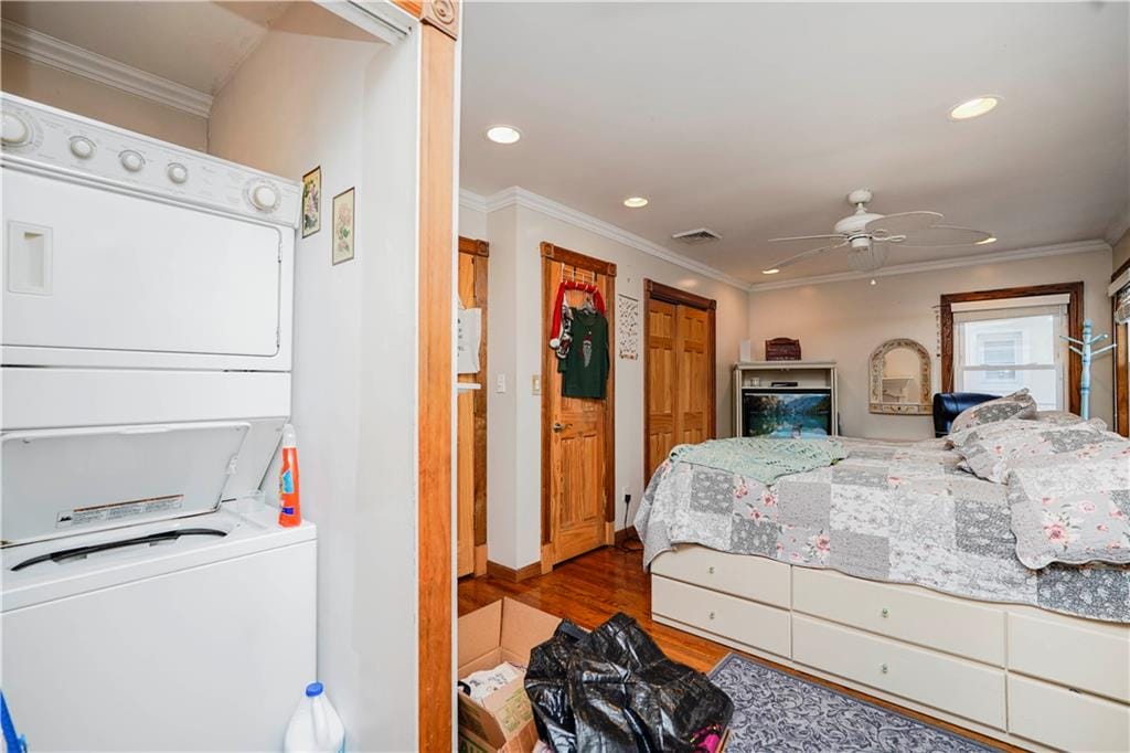 25 Legion Place, Staten  Island, New York, 10305 image 17