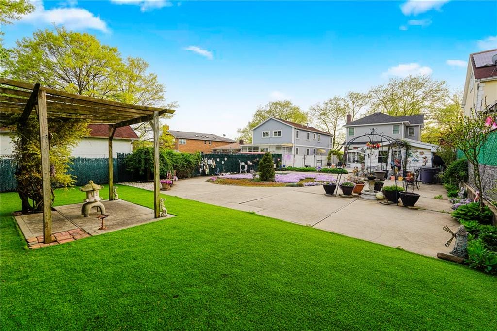 25 Legion Place, Staten  Island, New York, 10305 image 21
