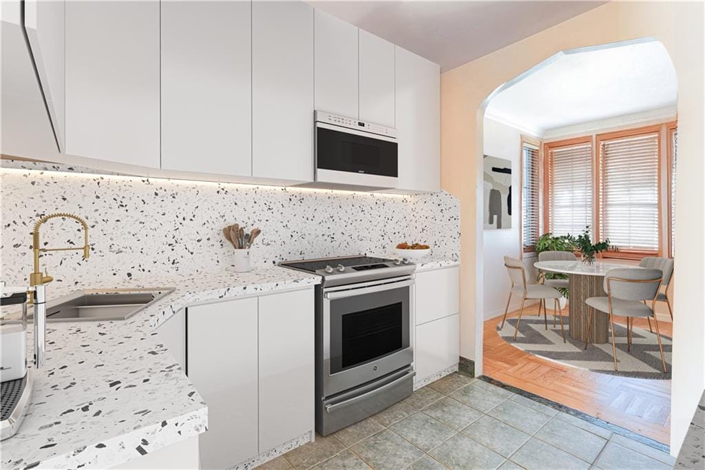 233 Battery Avenue, Brooklyn, New York, 11228 image 9