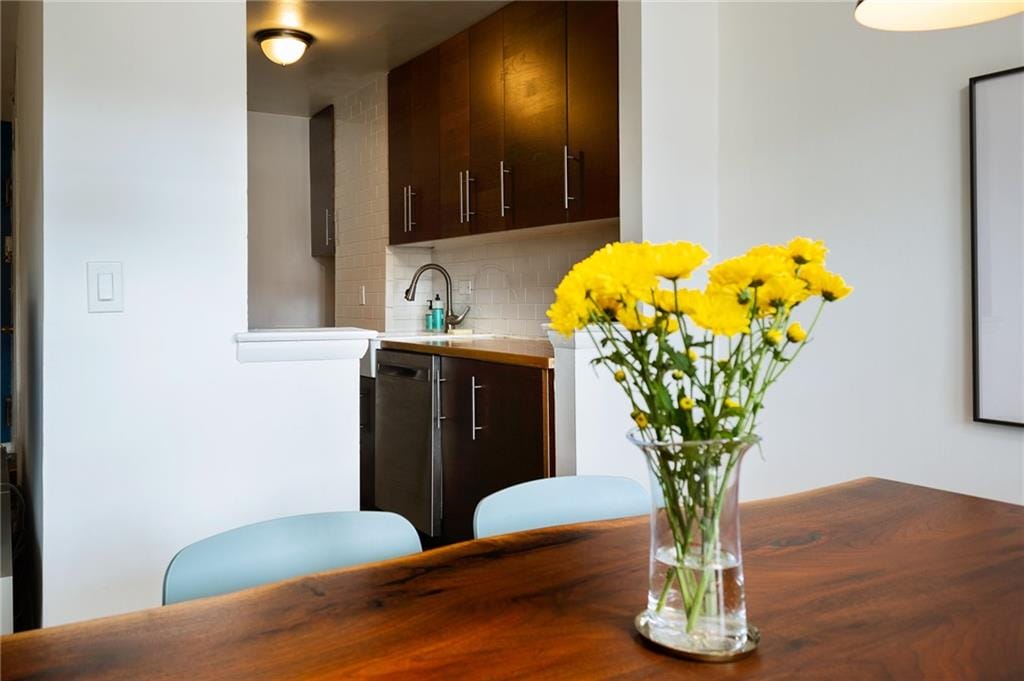 135 Ocean Parkway 4M, Brooklyn, New York, 11218 image 6
