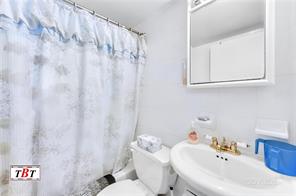 2052 East 28th Street, Brooklyn, New York, 11229 image 24