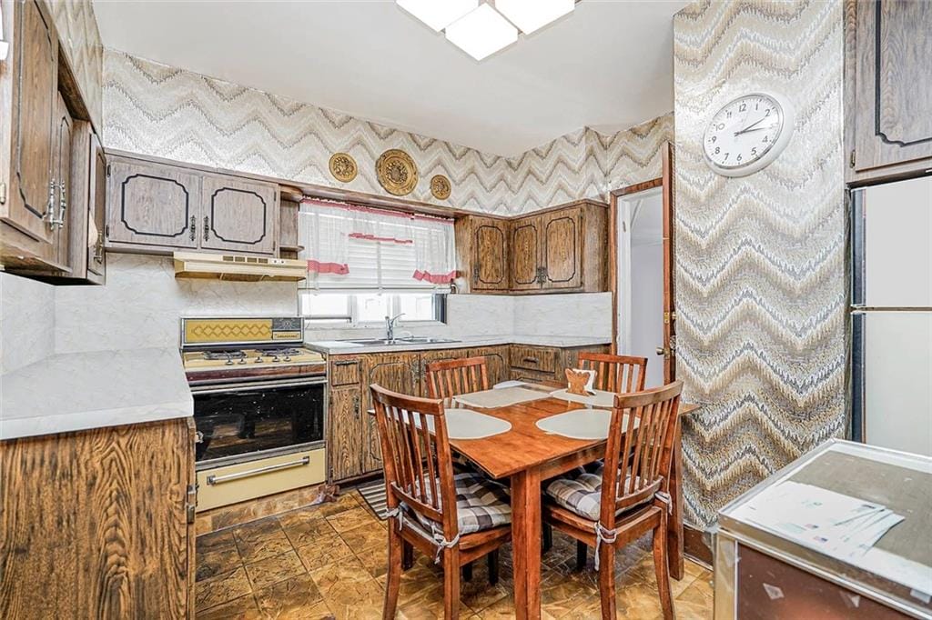 222 Albemarle Road, Brooklyn, New York, 11218 image 14