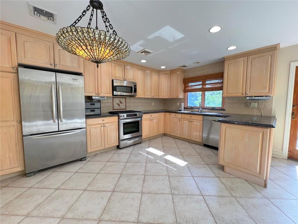 526 Yetman Avenue, Staten  Island, New York, 10307 image 12