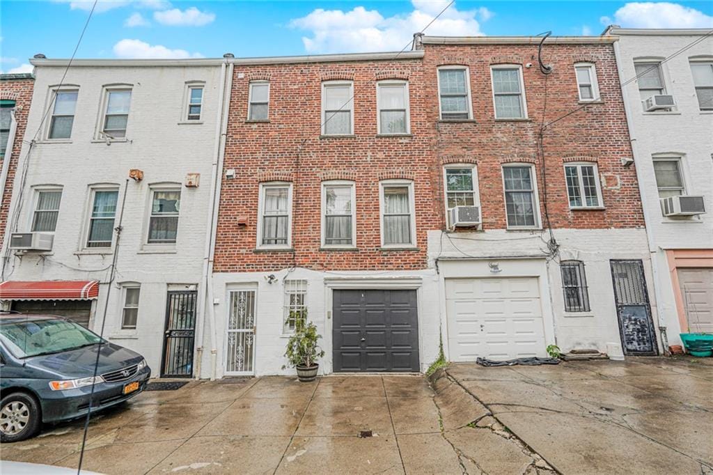 138 Wakeman Place, Brooklyn, New York, 11220 image 35