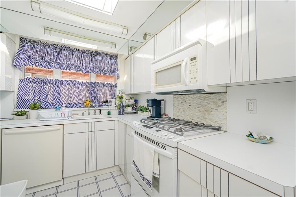 167 Bay 32nd Street, Brooklyn, New York, 11214 image 30