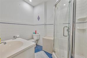 860 Union Street, Brooklyn, New York, 11215 image 16