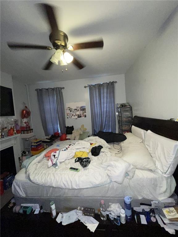 198 Hull Street, Brooklyn, New York, 11233 image 48