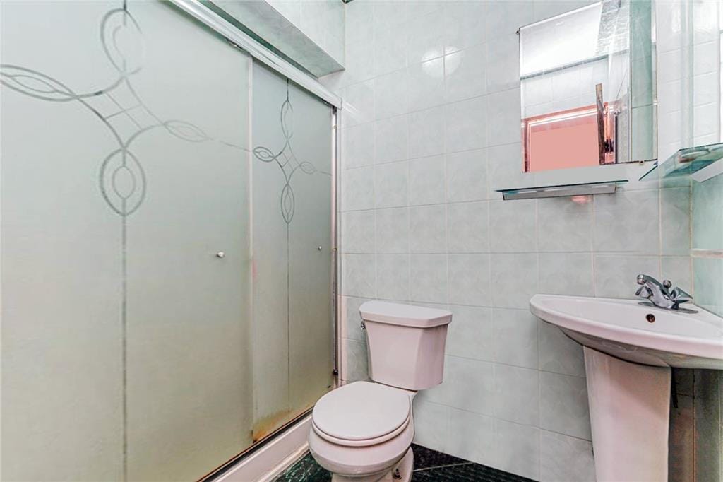 1519 71st Street, Brooklyn, New York, 11228 image 35