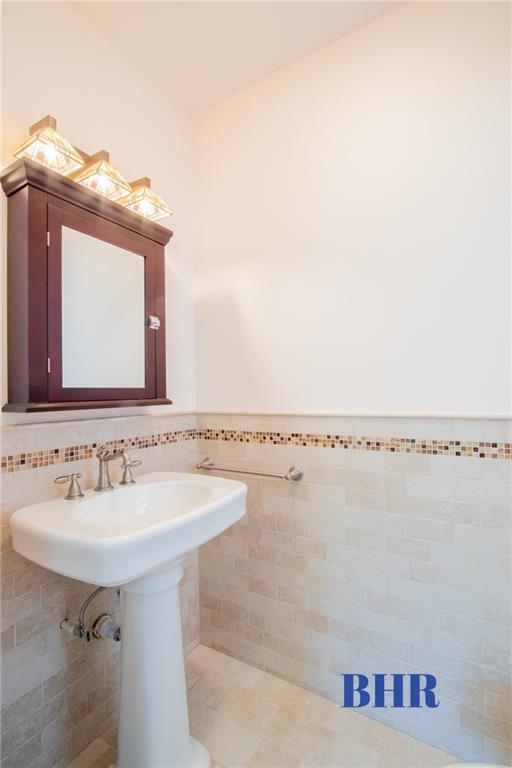 120 Norfolk Street, Brooklyn, New York, 11235 image 15