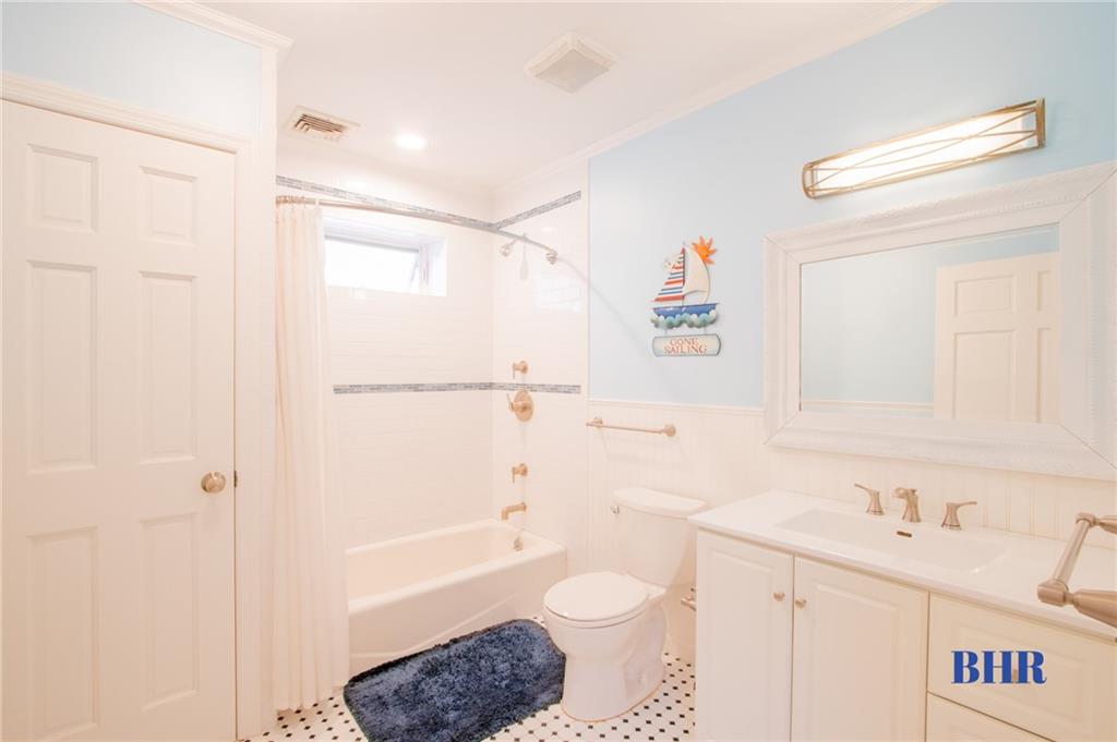 120 Norfolk Street, Brooklyn, New York, 11235 image 10