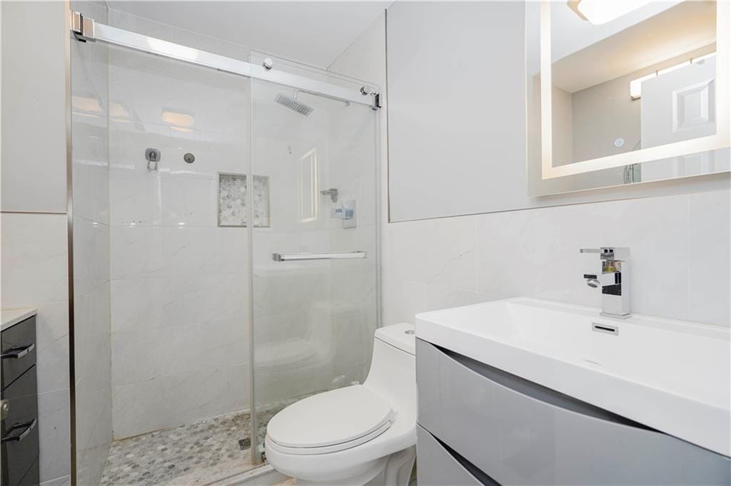 40 Kyle Court, Staten  Island, New York, 10312 image 19