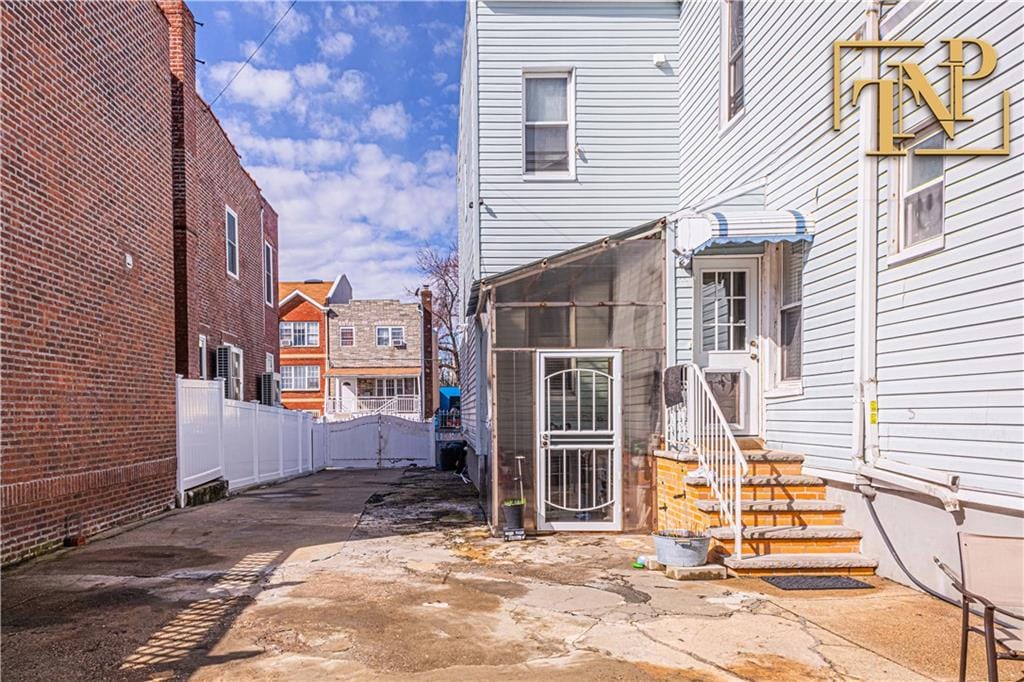 349 Logan Street, Brooklyn, New York, 11208 image 27