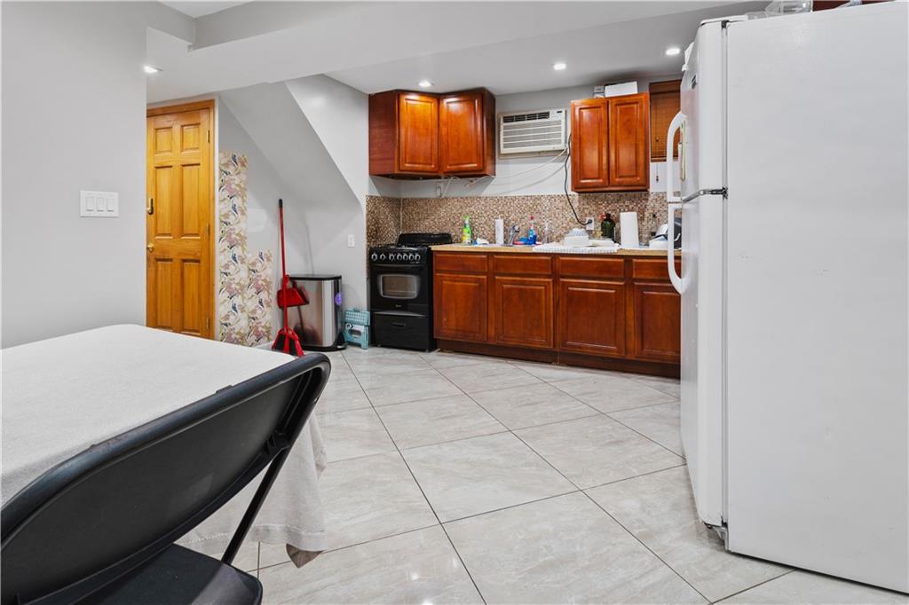 1342 East 10th Street, Brooklyn, New York, 11230 image 19