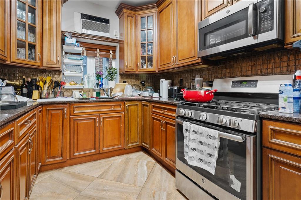 1342 East 10th Street, Brooklyn, New York, 11230 image 25
