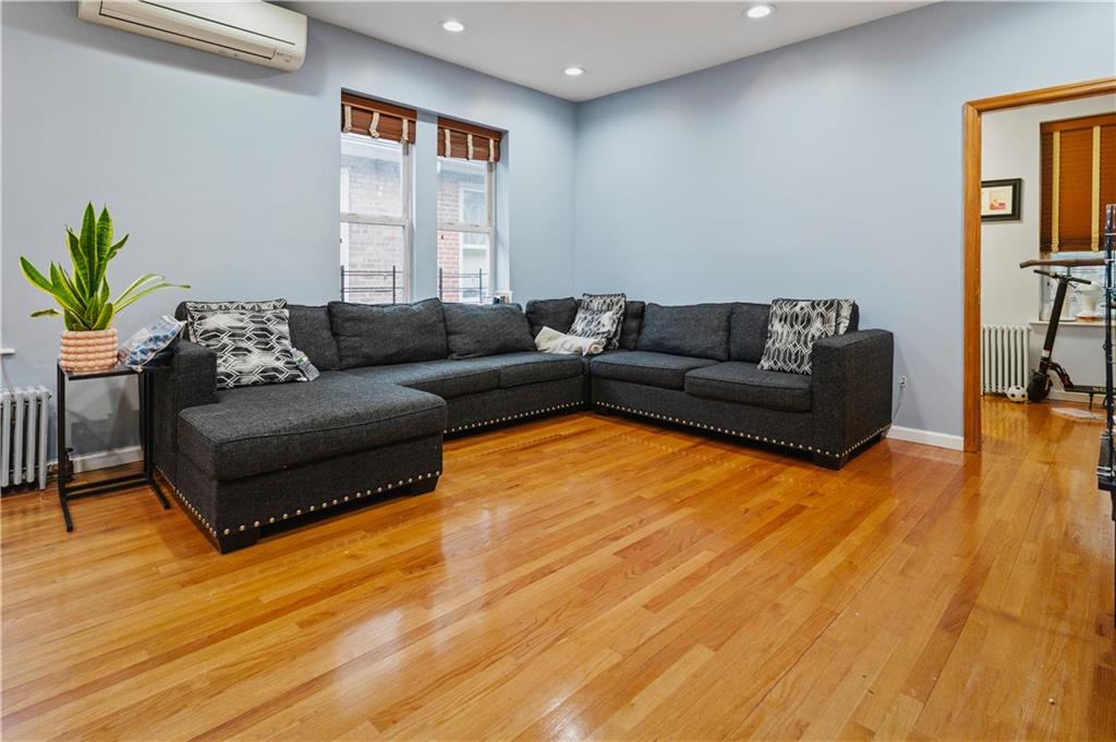 1342 East 10th Street, Brooklyn, New York, 11230 image 37