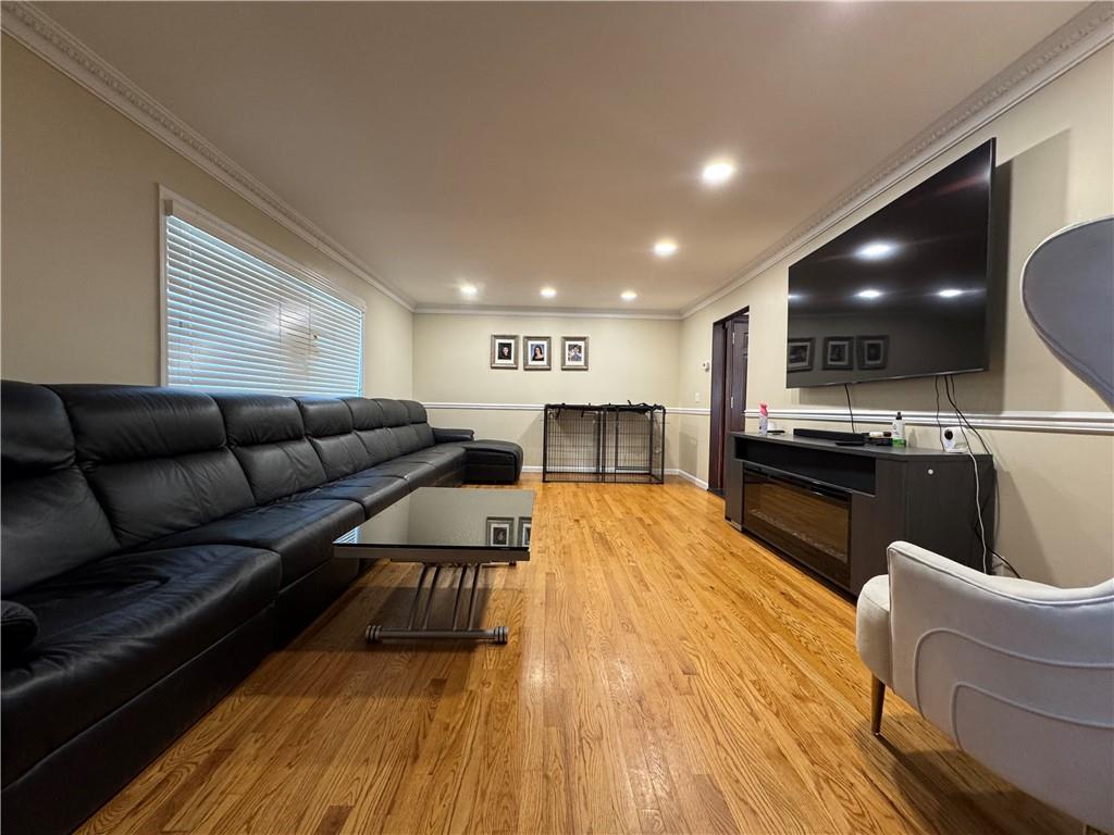 728 Huguenot Avenue, Staten  Island, New York, 10312 image 21