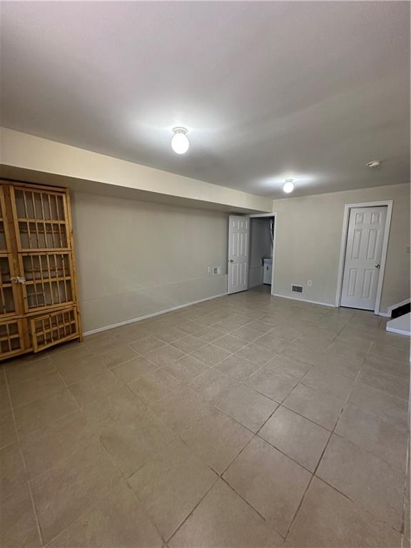 37 Susan Court, Staten  Island, New York, 10304 image 11
