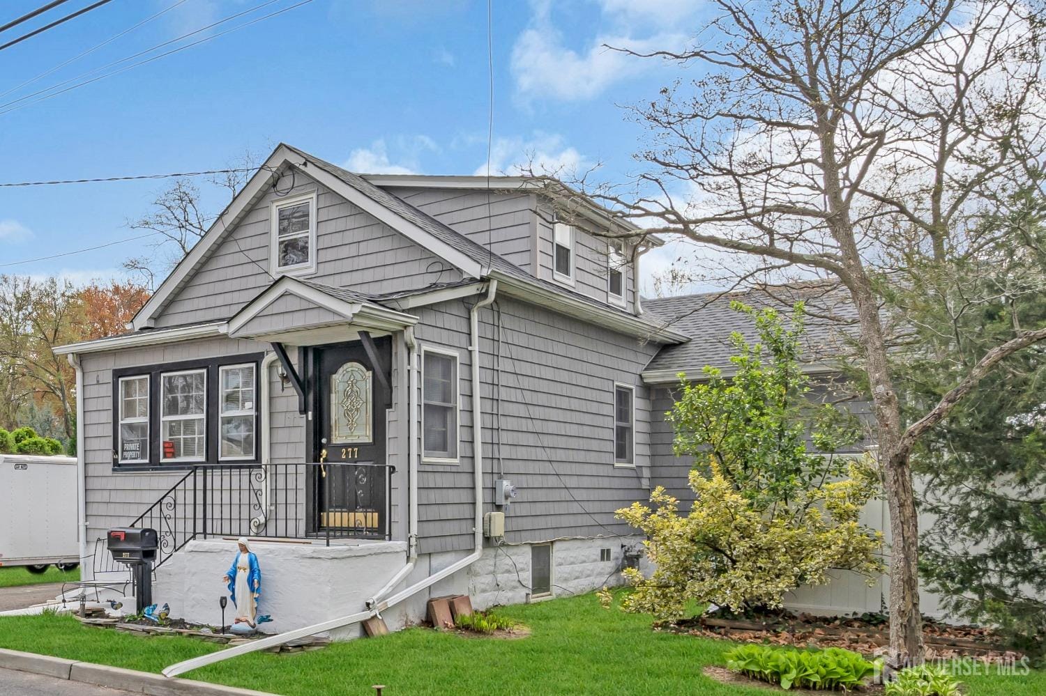 277 Adirondack Avenue Image 2