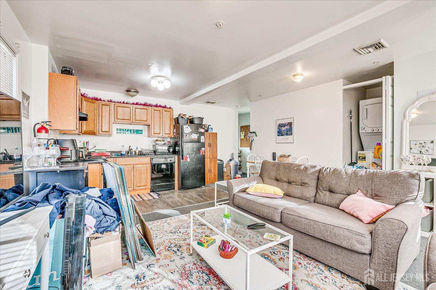 211 Hamilton Street, New Brunswick, NJ, 08901 image 16