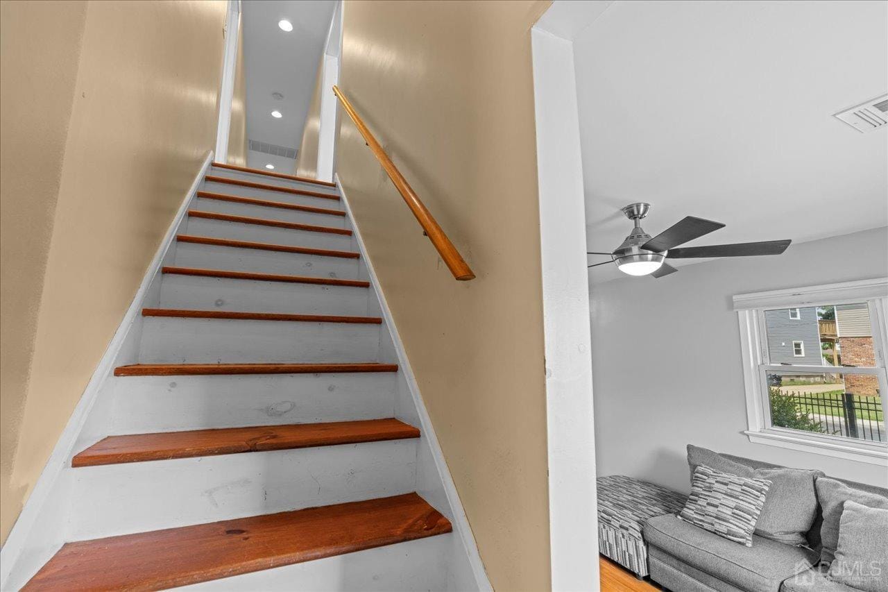 60 Maple Avenue, Keansburg, NJ, 07734 image 16
