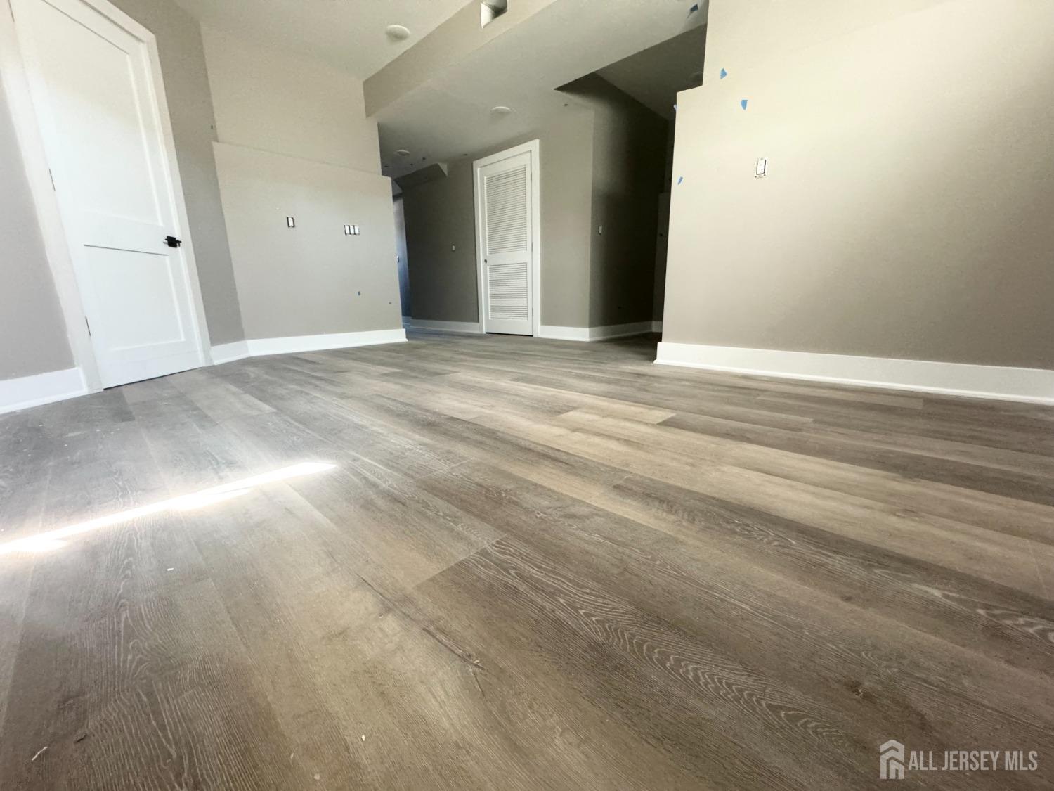 357 Ferris Street, South Amboy, NJ, 08879 image 22