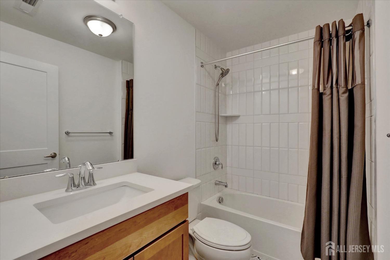 84 Valentino Drive, Old Bridge, NJ, 08857 image 32