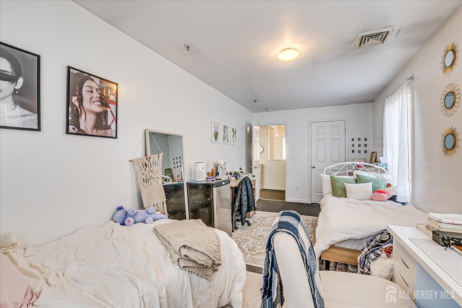 211 Hamilton Street, New Brunswick, NJ, 08901 image 27