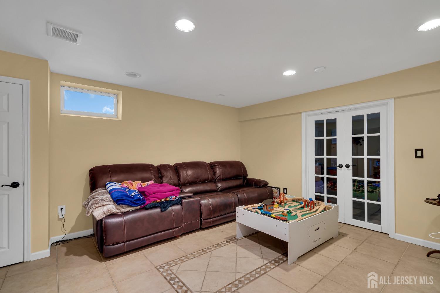 11 Westley Road, Old Bridge, NJ, 08857 image 18
