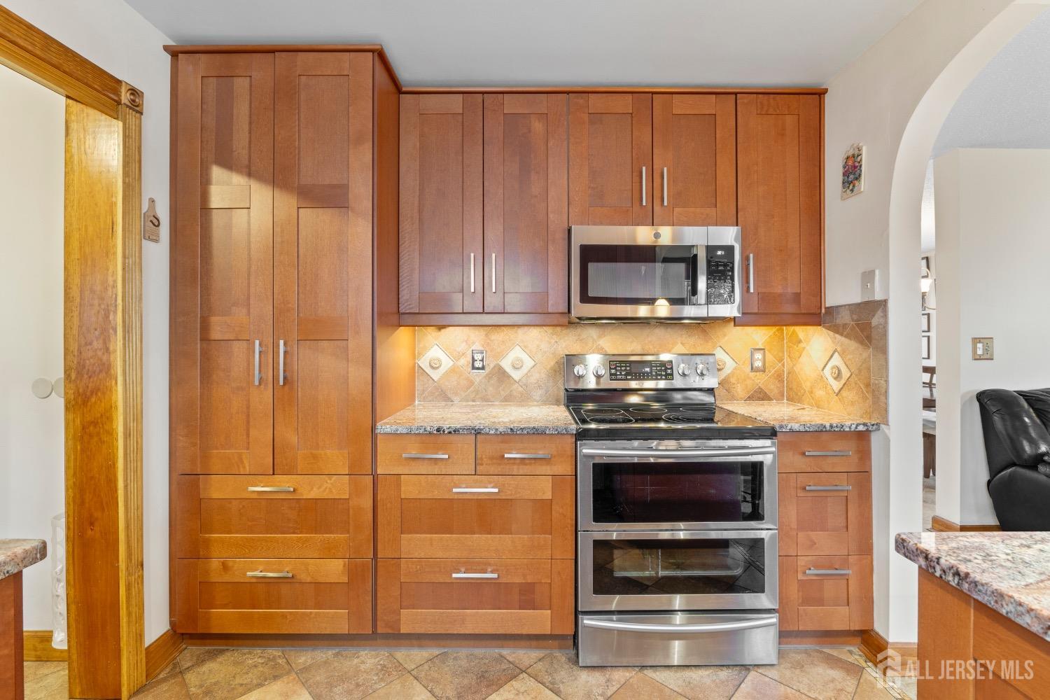 18 Tall Oaks Court, Old Bridge, NJ, 08857 image 16