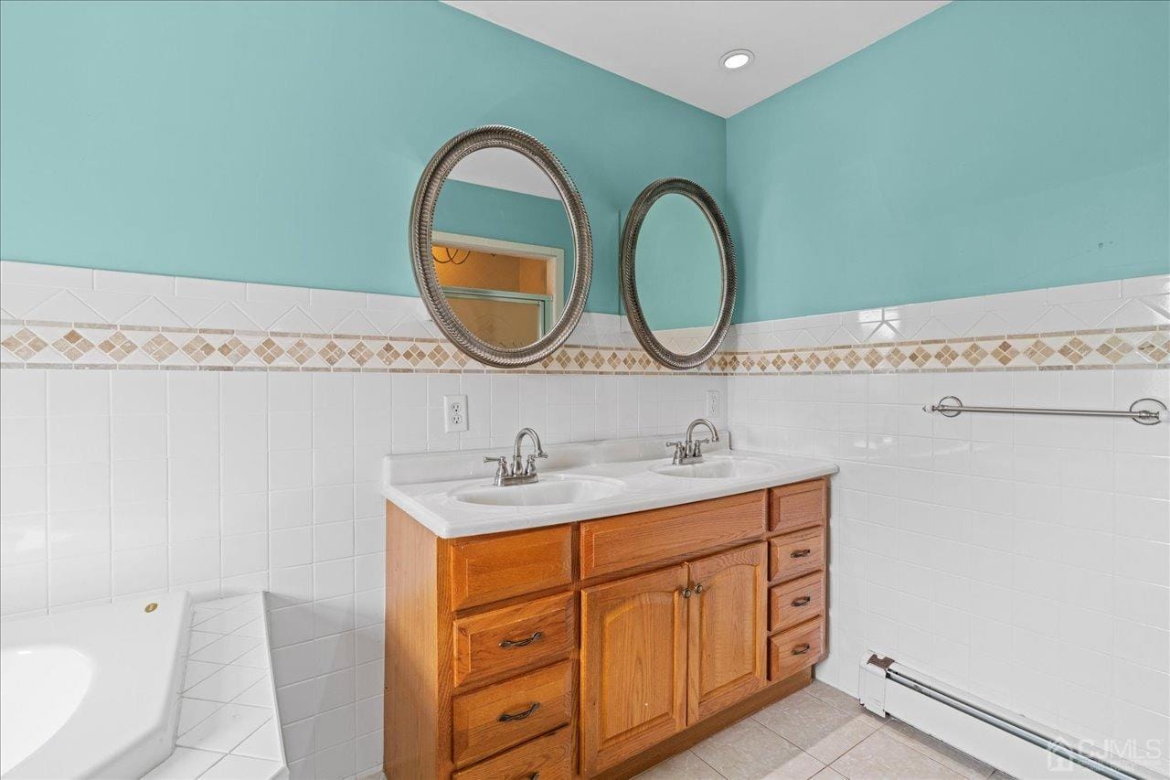 60 Maple Avenue, Keansburg, NJ, 07734 image 22