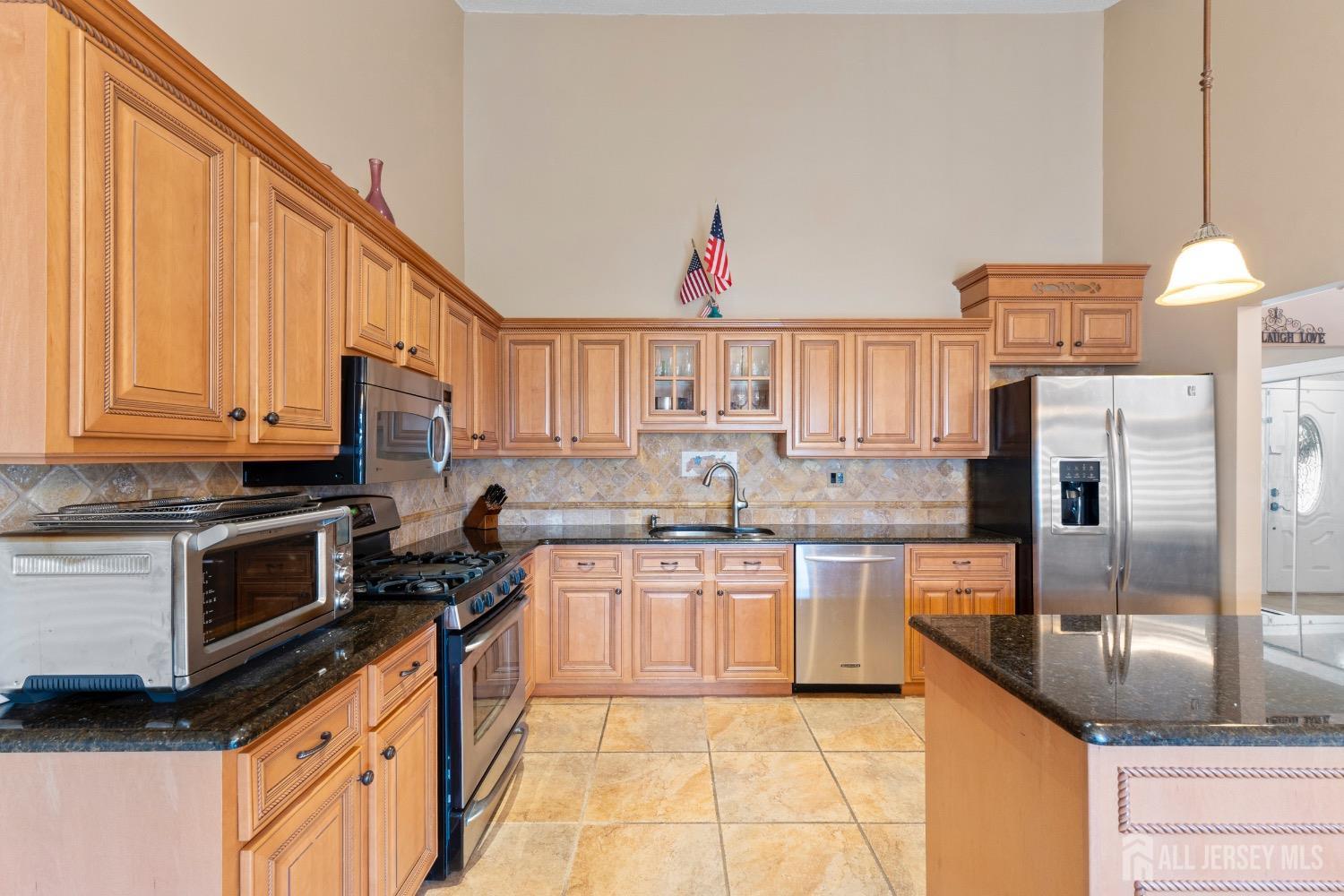 183 Hidden Court, Old Bridge, NJ, 08857 image 17