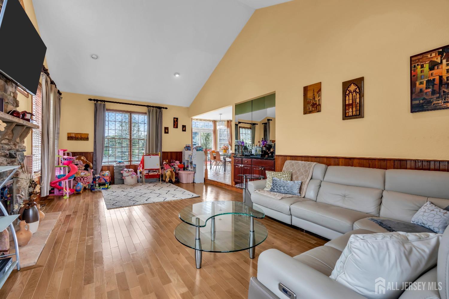 11 Dana Court, Manalapan, NJ, 07726 image 18