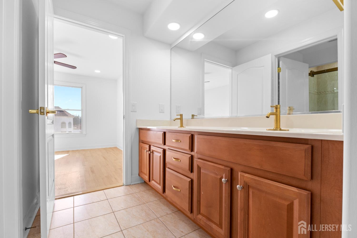 29 Linwood Drive, Monroe, NJ, 08831 image 50