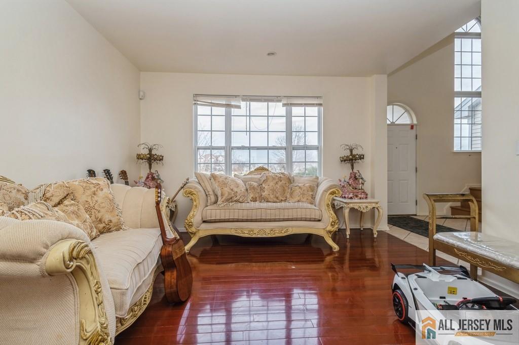 36 Sayreville Boulevard Image 5
