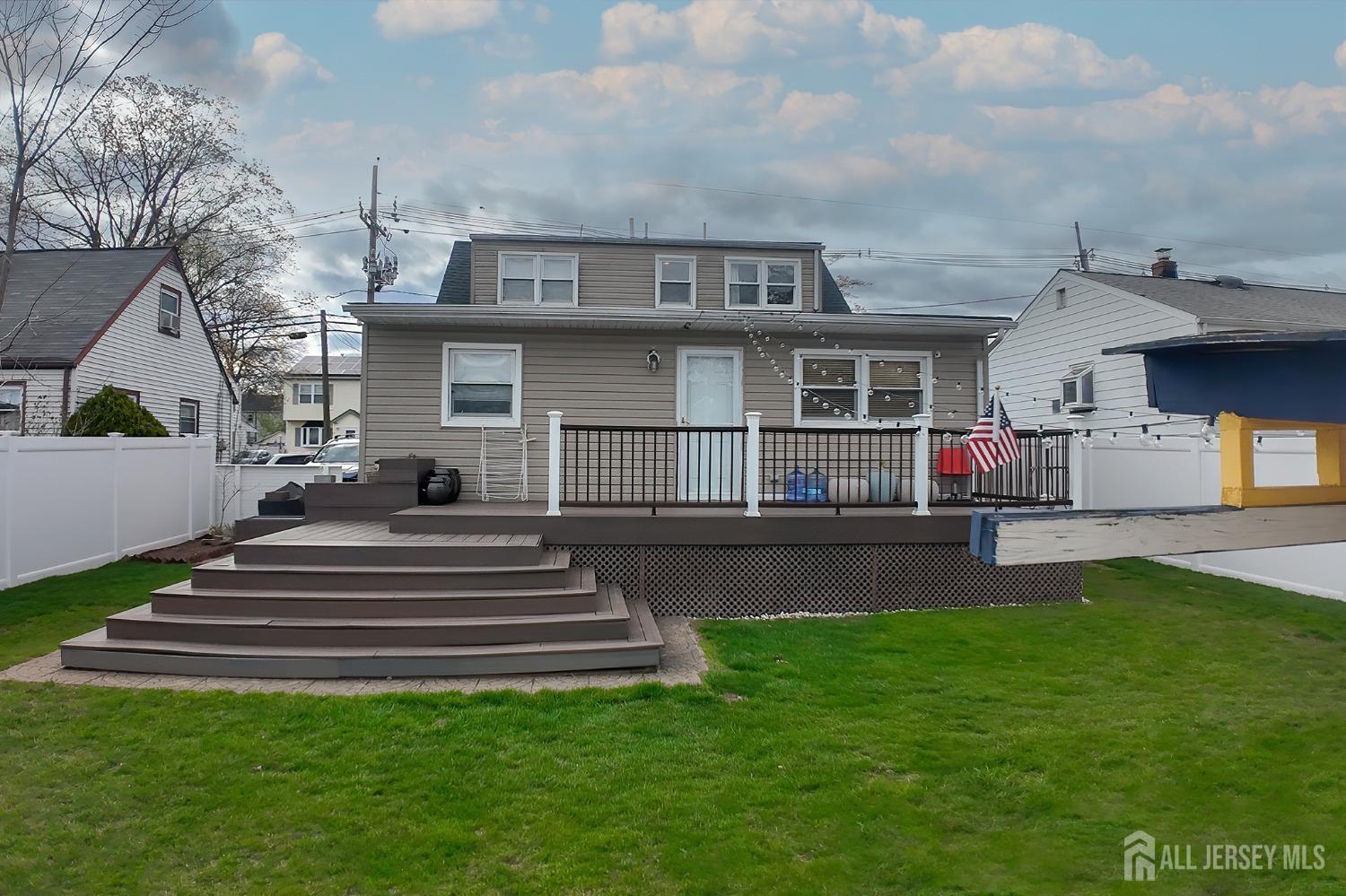 202 Jackson Avenue Image 4