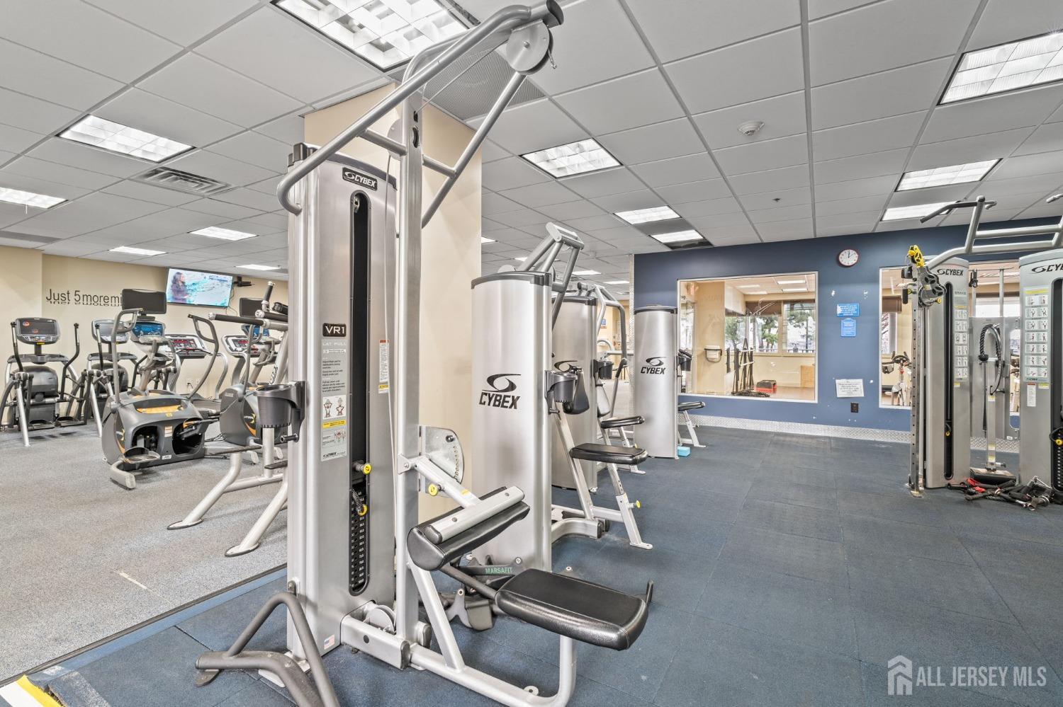 100 Shearwater Court 31, Jersey City, NJ, 07305 image 28