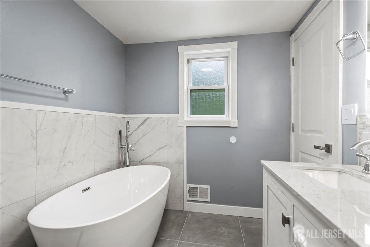 320 Texas Road, Old Bridge, NJ, 08857 image 8